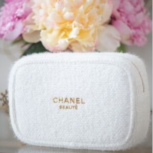 Chanel Holiday 2024 Limited Edition White & Gold Tweed Makeup Pouch Case Bag NEW